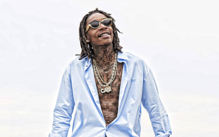 wiz-khalifa-smiling-mli2mj7ass6gnu67